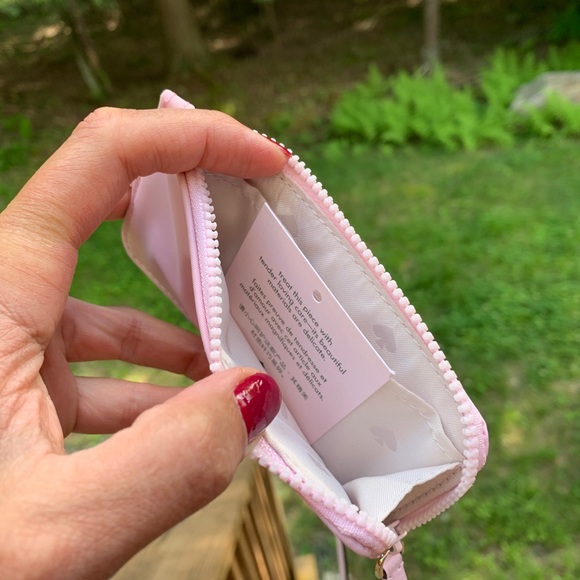 Authentic Kate Spade Nylon/Leather lanyard/Card/ID - Picture 4 of 9